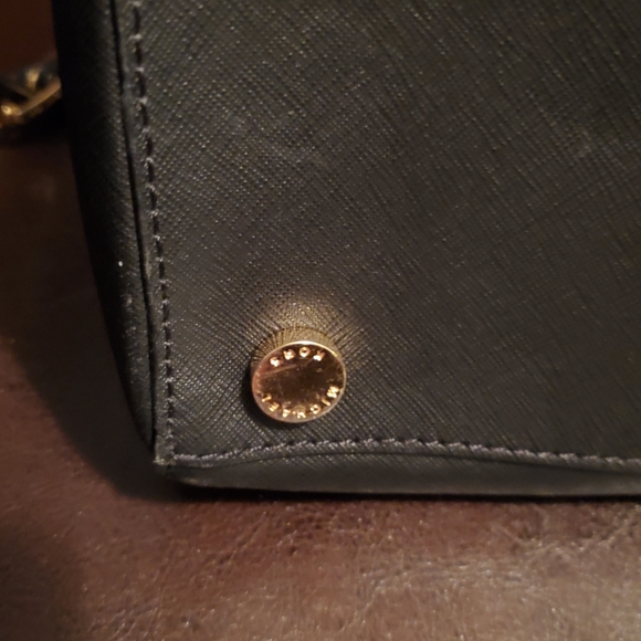 MK- Saffiano Leather Large Jet Set Double Zip Tote - Picture 9 of 15